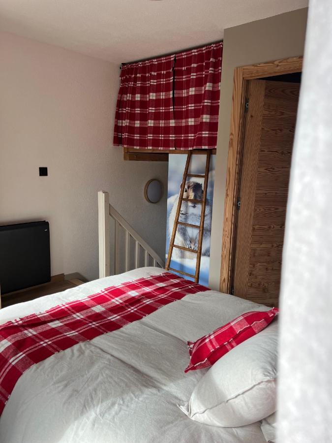 Les Tanieres De Montgenevre - La Marmotte - Duplex 4 P Entierement Renove Avec Vue Magnifique Apartment Luaran gambar